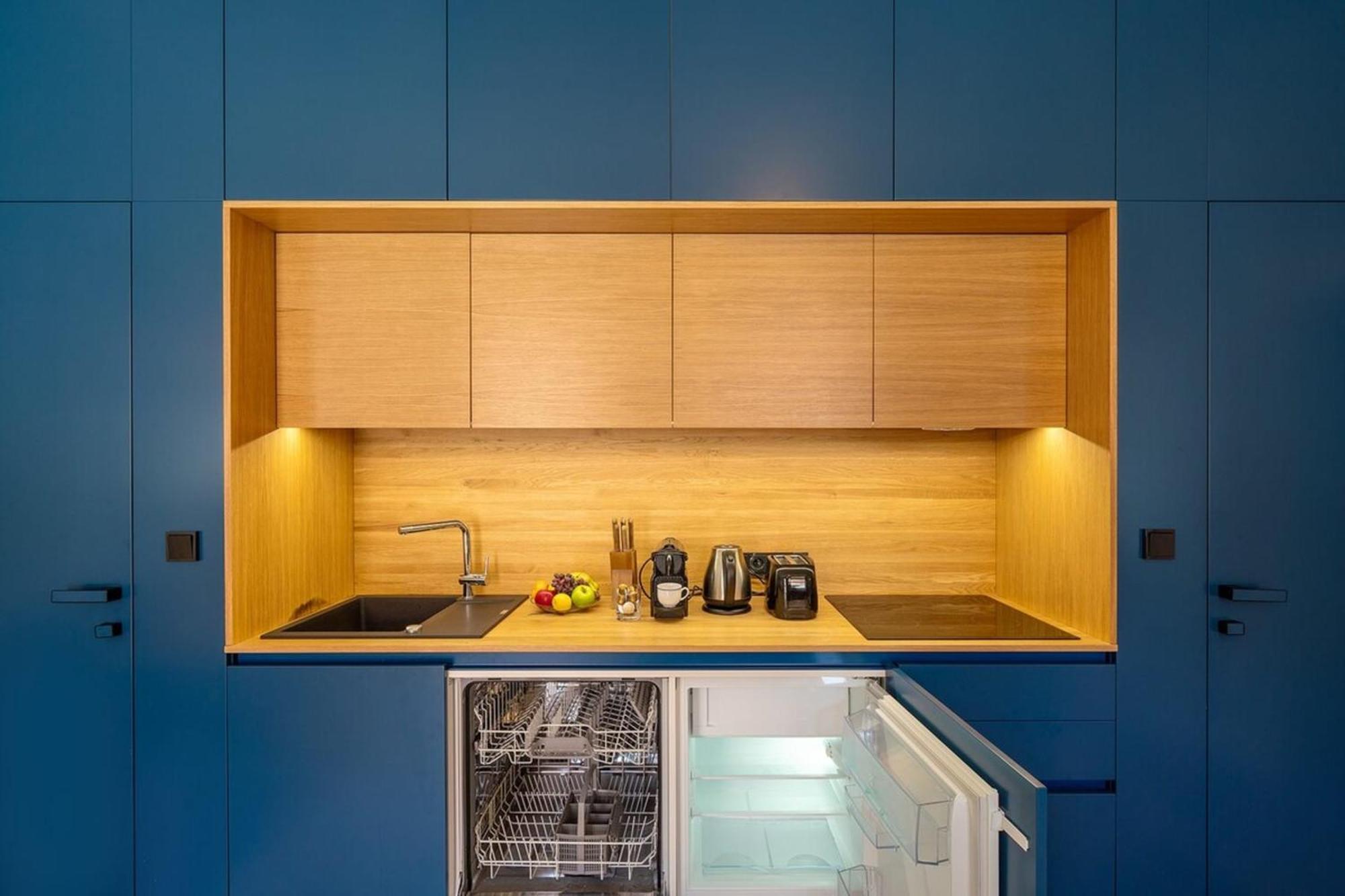 Quiet City Center Apartment In Hip & Foodie Area Praga Exterior foto